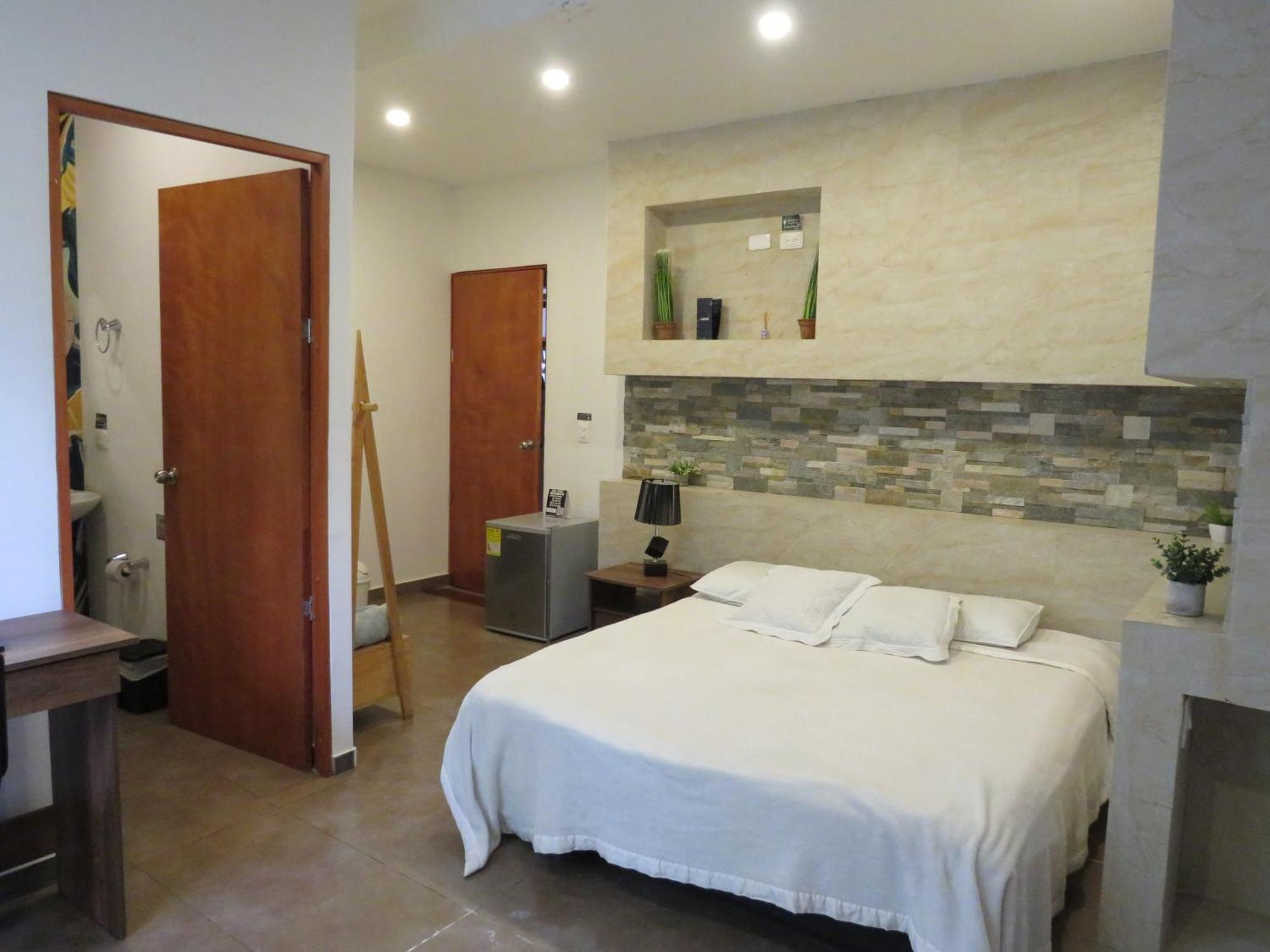 Albore Hostal Перейра Экстерьер фото