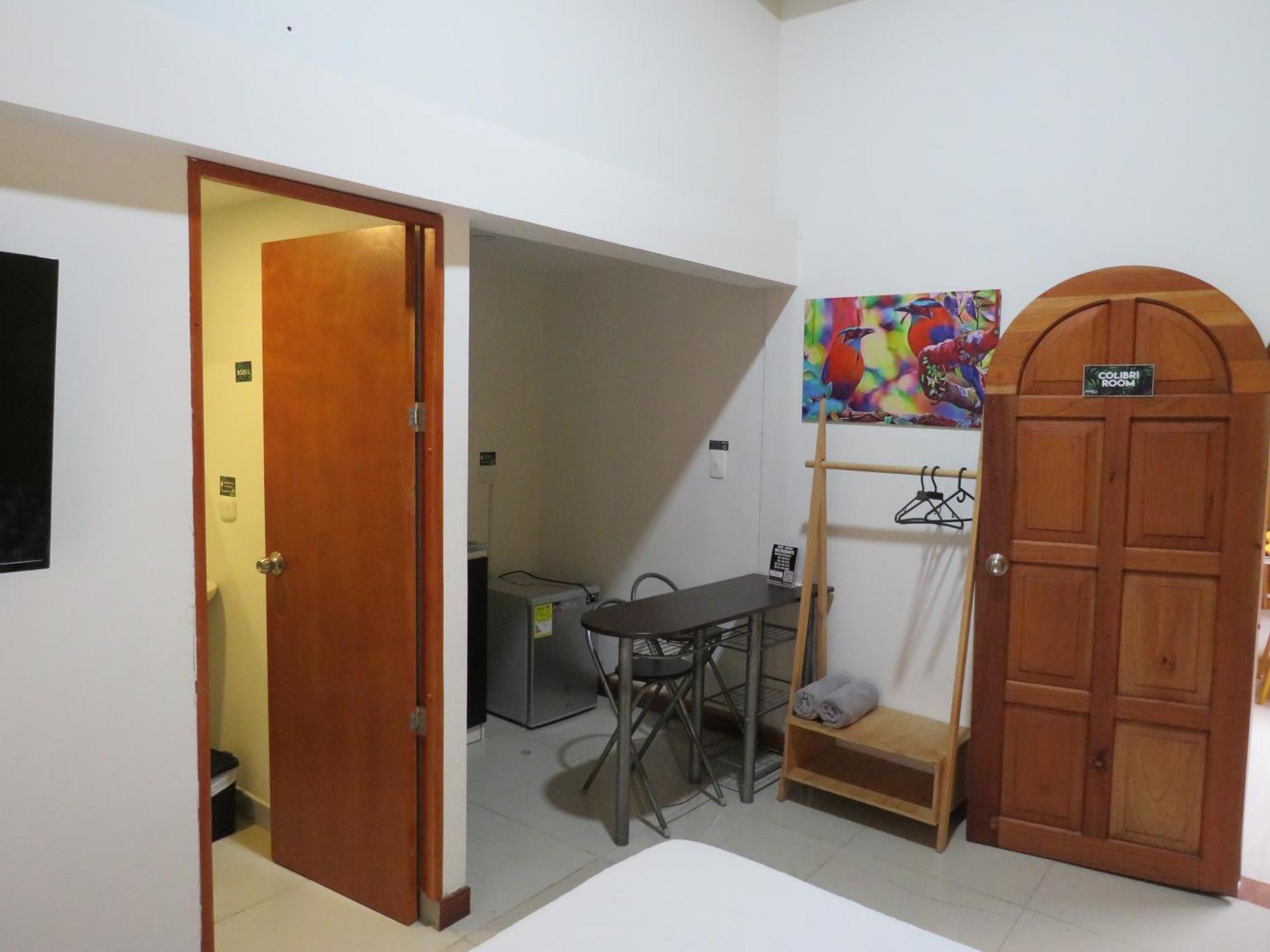 Albore Hostal Перейра Экстерьер фото