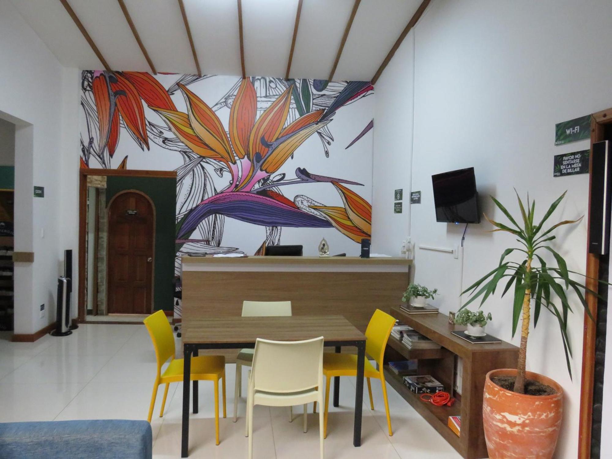 Albore Hostal Перейра Экстерьер фото